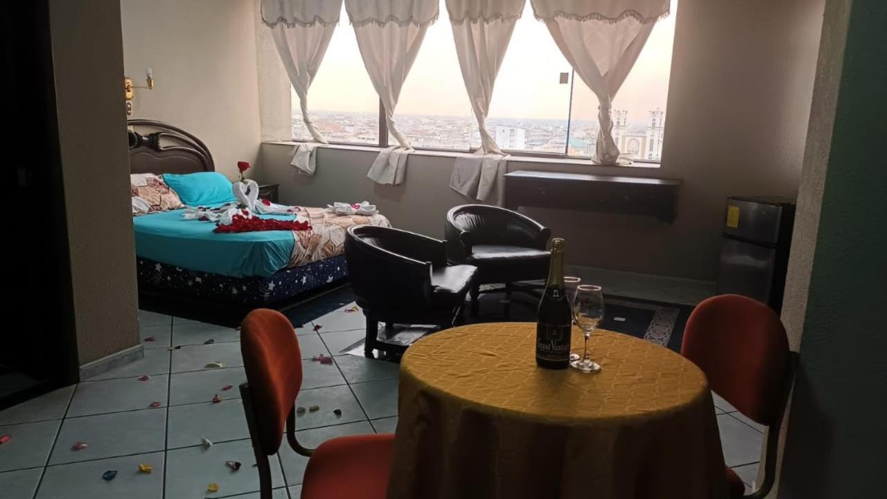 Hotel Sol De Oro Guayaquil Exterior photo